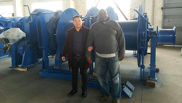 热烈欢迎非洲马拉维客商莅临中煤集团联合制造公司考察采购