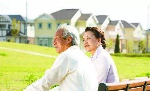 智能养老蓝皮书发布 建设智慧养老社区成新趋势