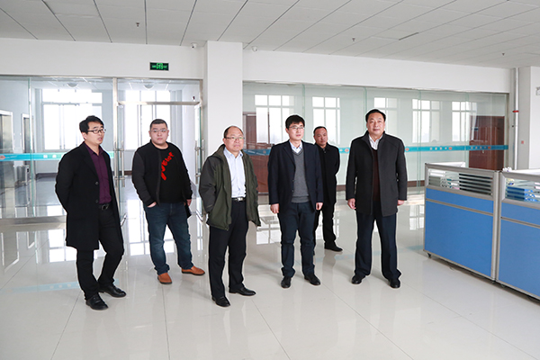 热烈欢迎淄博矿务局岱庄煤矿领导莅临中煤集团参观考察