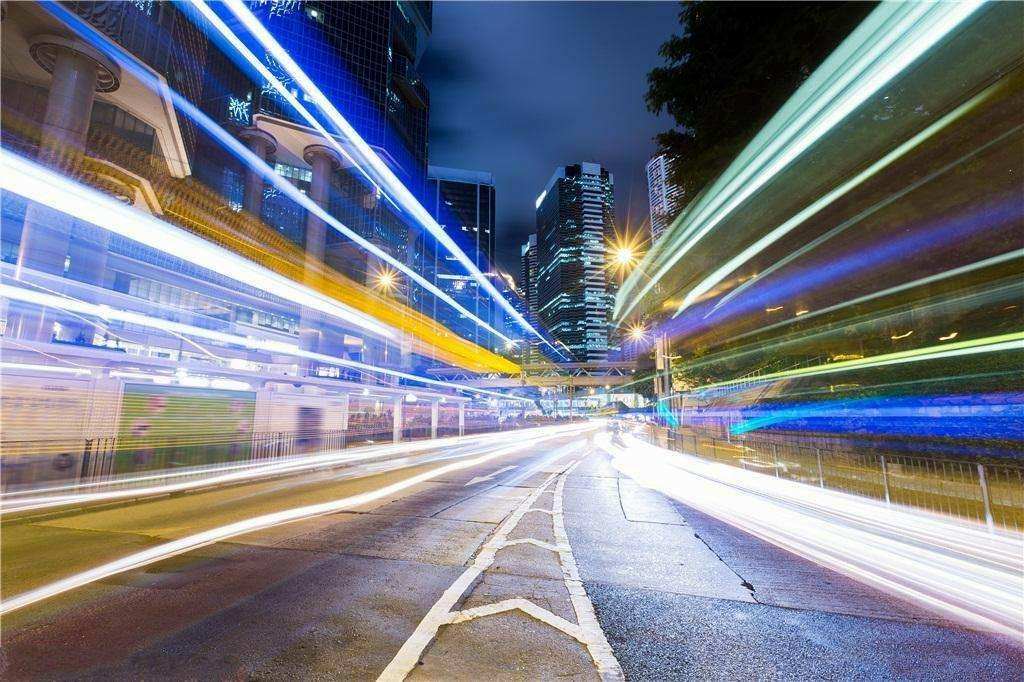 打造安全交通：国内首个智慧高速公路项目落地