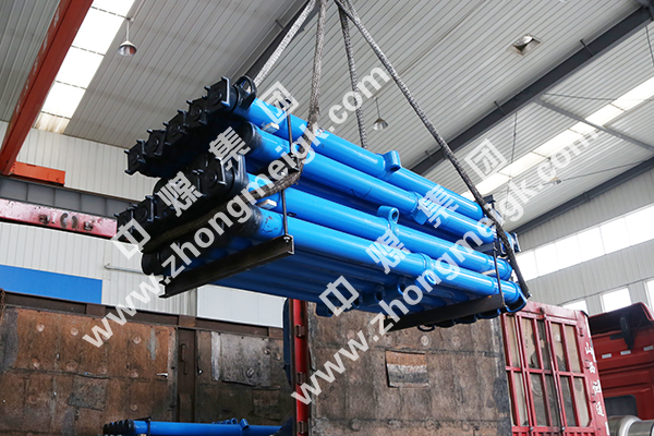 中煤集团一批悬浮式单体液压支柱发往山西运城