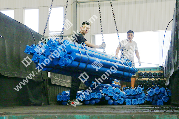 中煤集团一批矿用单体液压支柱发往宁夏固原