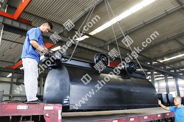 中煤集团一批固定式矿车发往山西晋城